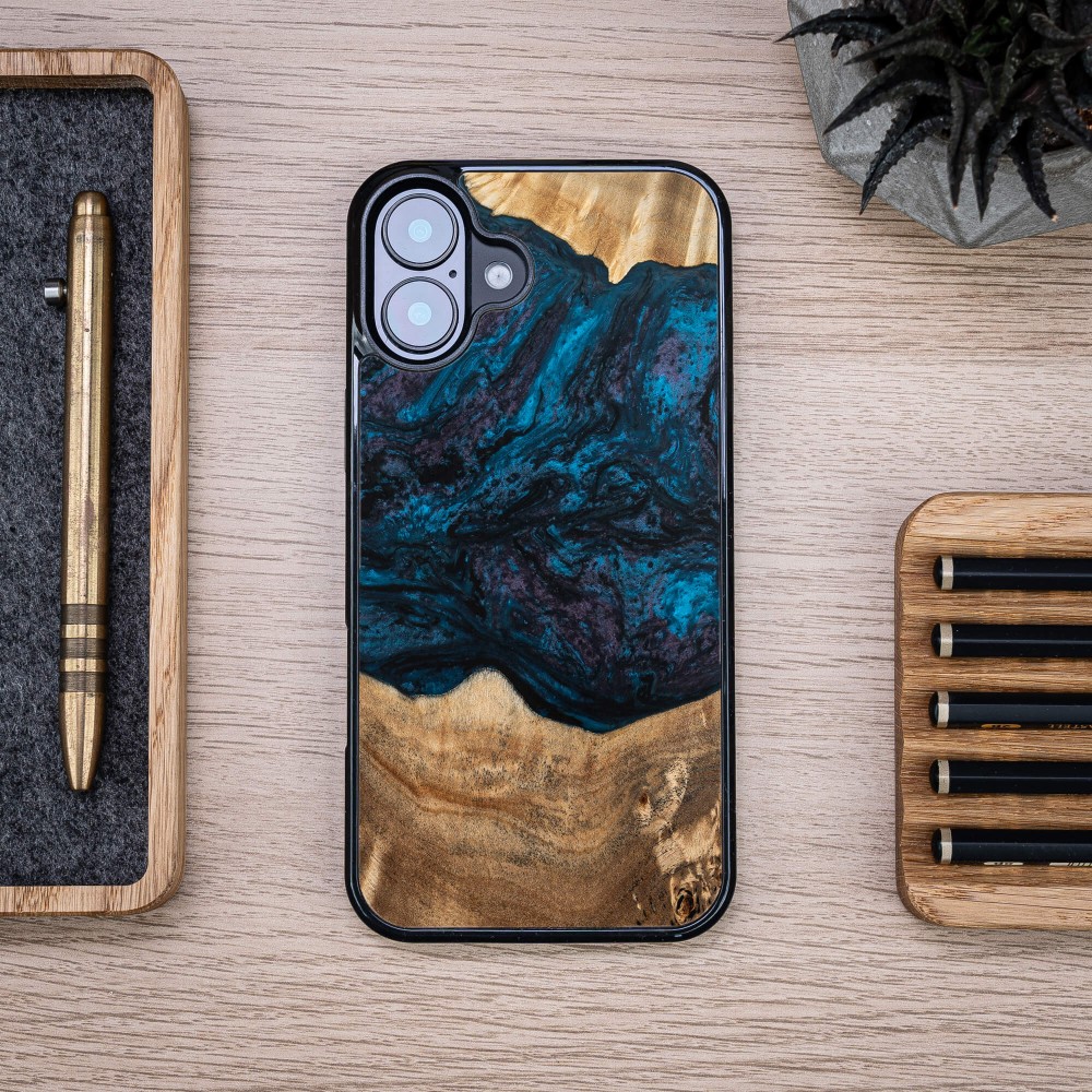 Etui Bewood Unique do iPhone 16 Plus - Planets - Neptun (3)