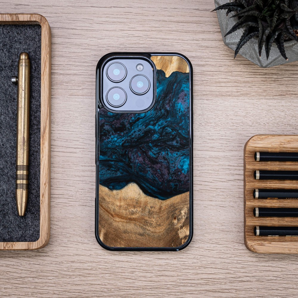Etui Bewood Unique do iPhone 16 Pro - Planets - Neptun (3)