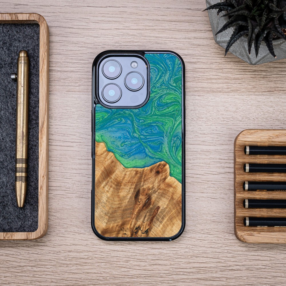 Etui Bewood Unique do iPhone 16 Pro - Neons - Tokyo (3)