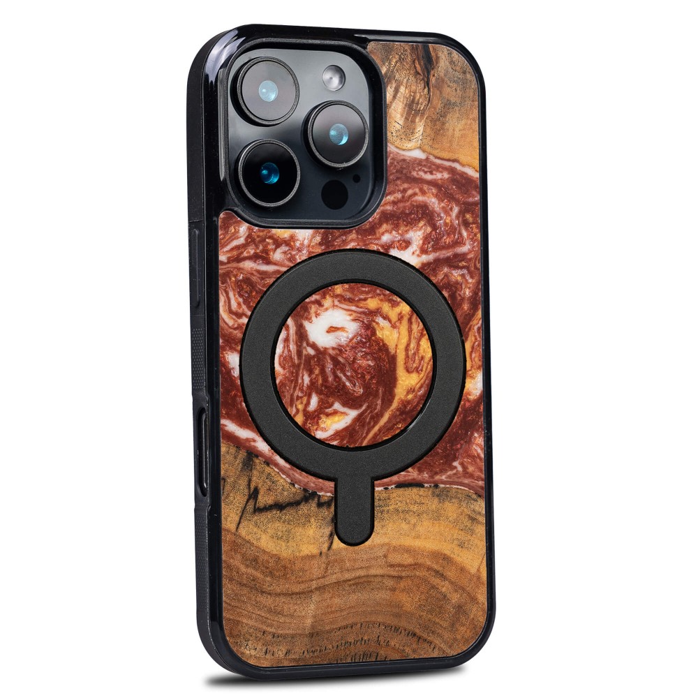 Etui Bewood Unique do iPhone 16 Pro - Planets - Mars z MagSafe (2)