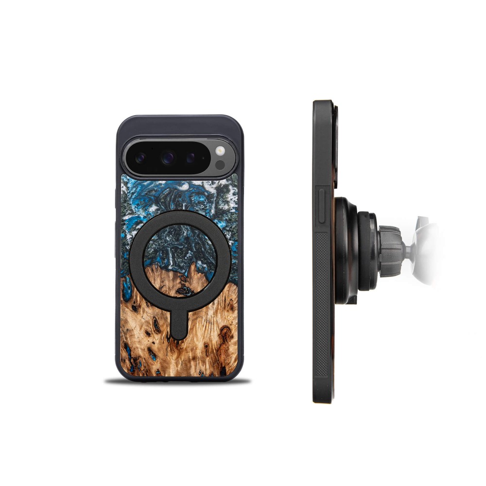 Etui Bewood Unique do Google Pixel 9 Pro XL - Planets - Ziemia z MagSafe (2)