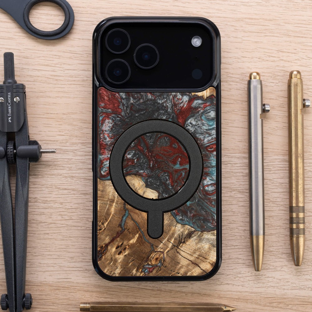 Bewood Resin Case for Apple iPhone 17 Pro Max - Planets - Pluto with MagSafe (4)