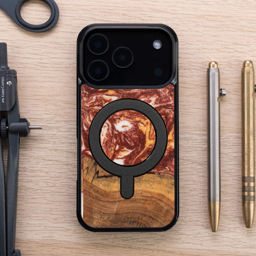 Etui Bewood Unique do iPhone 17 Pro - Planets - Mars z MagSafe (4)