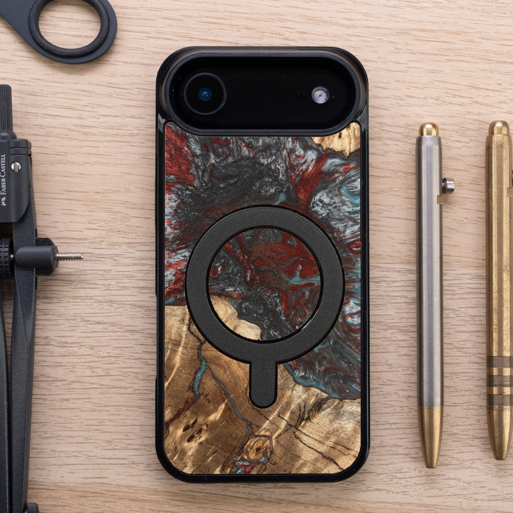 Etui Bewood Unique do iPhone Air - Planets - Pluton z MagSafe (4)