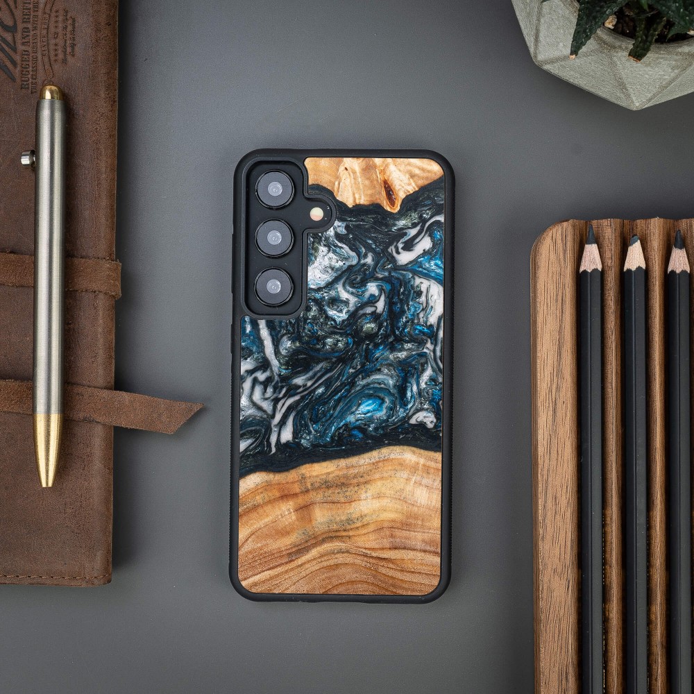 Etui Bewood Unique do Samsung Galaxy S25 FE 5G - Planets - Ziemia (2)