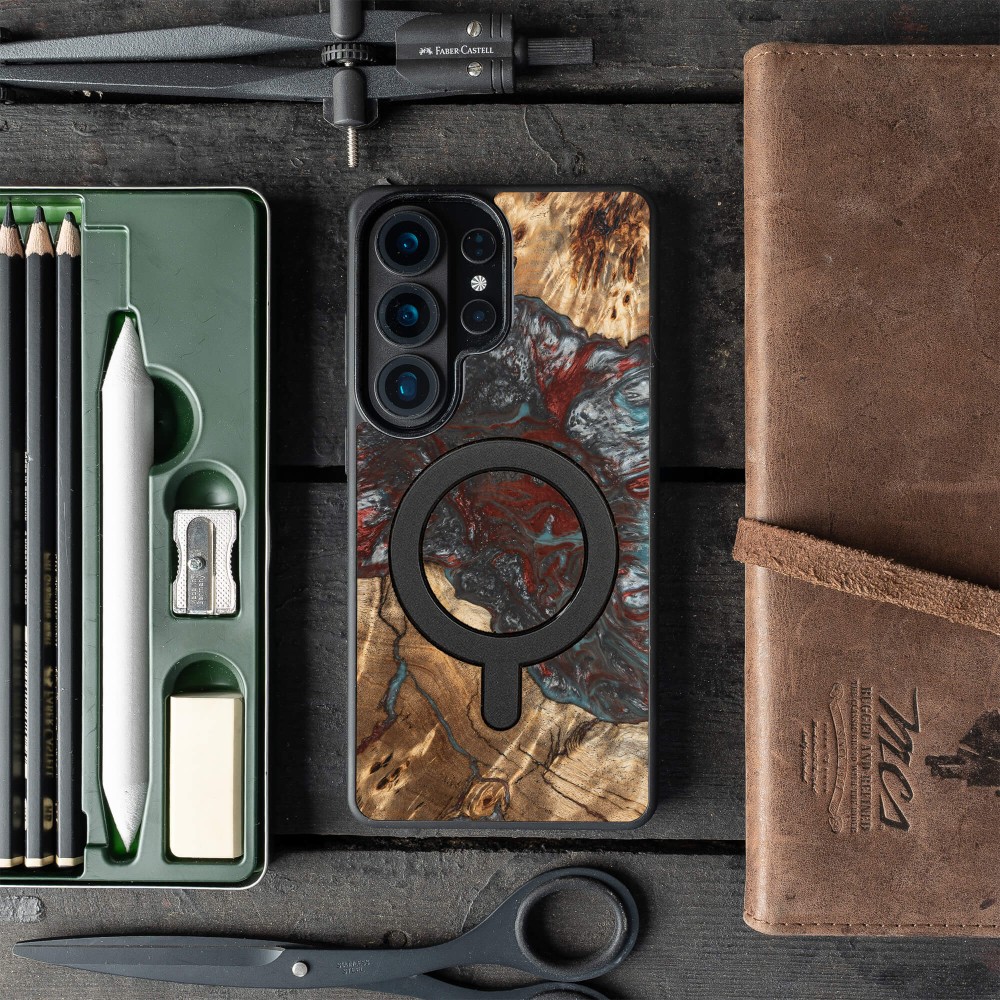 Etui Bewood Unique do Samsung Galaxy S26 Ultra - Planets - Pluton z MagSafe (3)