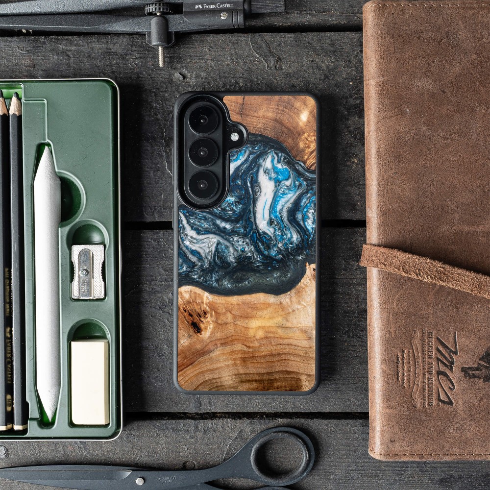 Etui Bewood Unique do Samsung Galaxy A57 5G - Planets - Ziemia (2)