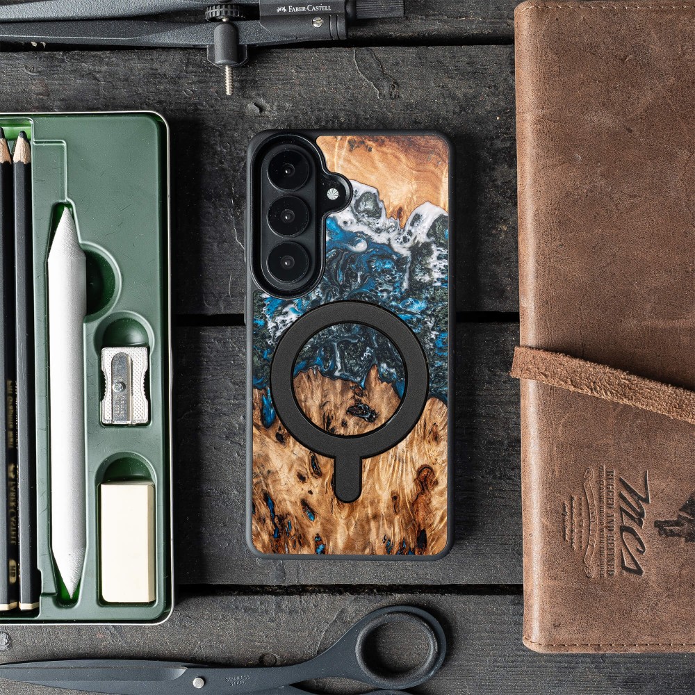 Bewood Resin Case for Samsung Galaxy A57 5G - Planets - Earth with MagSafe (3)