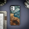 mini: Etui Bewood Unique na iPhone 12 / 12 Pro - Planets - Ziemia (2)