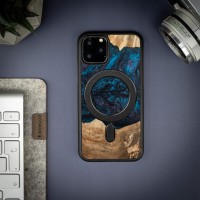 mini: Etui Bewood Unique na iPhone 11 Pro - Planets - Neptun z MagSafe (3)