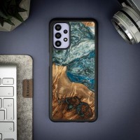 mini: Etui Bewood Unique na Samsung Galaxy A32 5G - Planets - Ziemia (3)