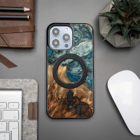 mini: Etui Bewood Unique do iPhone 15 Pro Max - Planets - Ziemia z MagSafe (3)