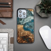 mini: Etui Bewood Unique do iPhone 15 Pro Max - Planets - Ziemia (2)