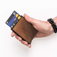 mini: Bewood Unique Black Credit Card Case - Waves Merbau (3)