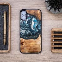 mini: Etui Bewood Unique do iPhone 16 Plus - Planets - Ziemia (3)