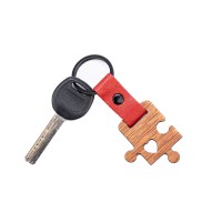 mini: Drewniany Brelok Leather Puzzel Merbau - Czerwony (2)