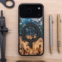 mini: Bewood Resin Case for Apple iPhone 17 Pro Max - Planets - Earth with MagSafe (4)