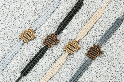 Obrazek 2 dla: Drewniana bransoletka Znak Zodiaku  Panna  Aniegre Pleciona