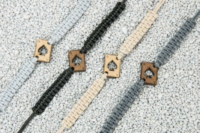 Picture 2 for: Wooden Bracelet Card Merbau Cotton