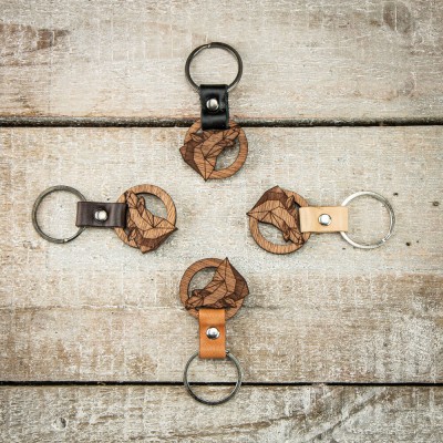 Picture 2 for: Wooden Keychain Leather Geometric Wolf Merbau
