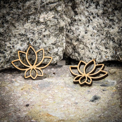 Picture 2 for: Wooden earrings LOTUS Anigre