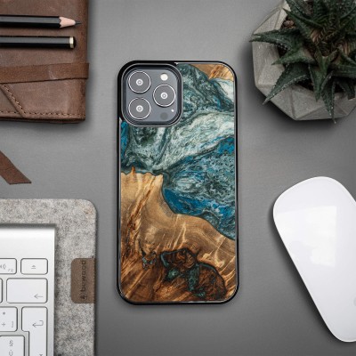 Picture 2 for: Etui Bewood Unique na iPhone 13 Pro Max  Planets  Ziemia