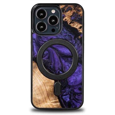 Obrazek dla: Etui Bewood Unique na iPhone 13 Pro  Violet z MagSafe