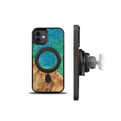 Picture 2 for: Bewood Resin Case iPhone 12 / 12 Pro Neons Tokyo MagSafe