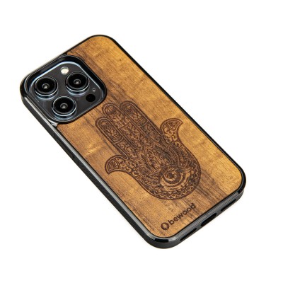 Obrazek 2 dla: Drewniane Etui Bewood do iPhone 15 Pro HAMSA IMBUIA
