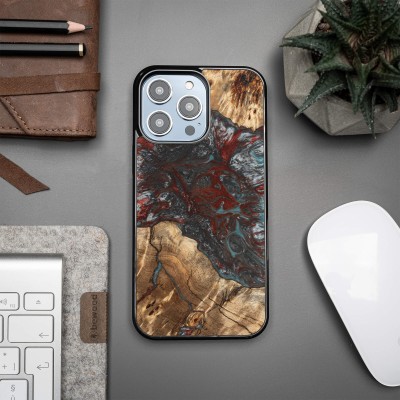 Picture 2 for: Bewood Resin Case  iPhone 15 Pro Max  Planets  Pluto