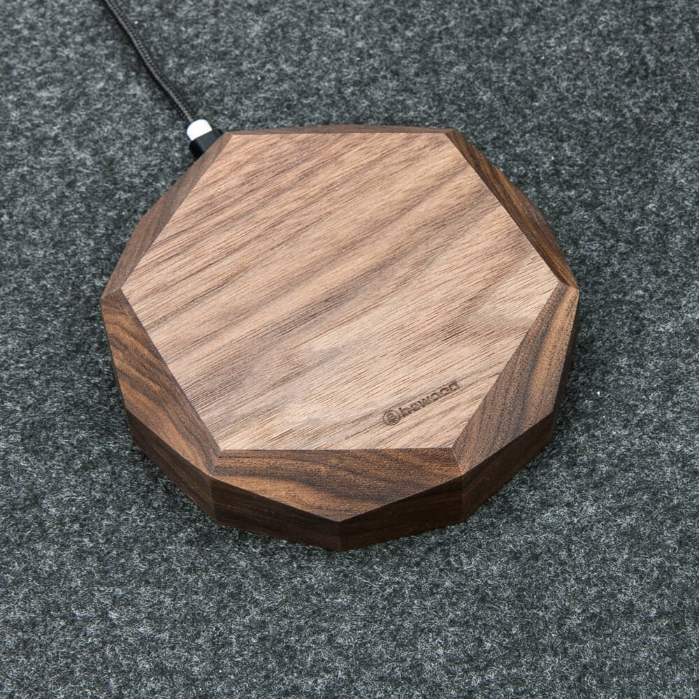 drewniana ładowarka bewood