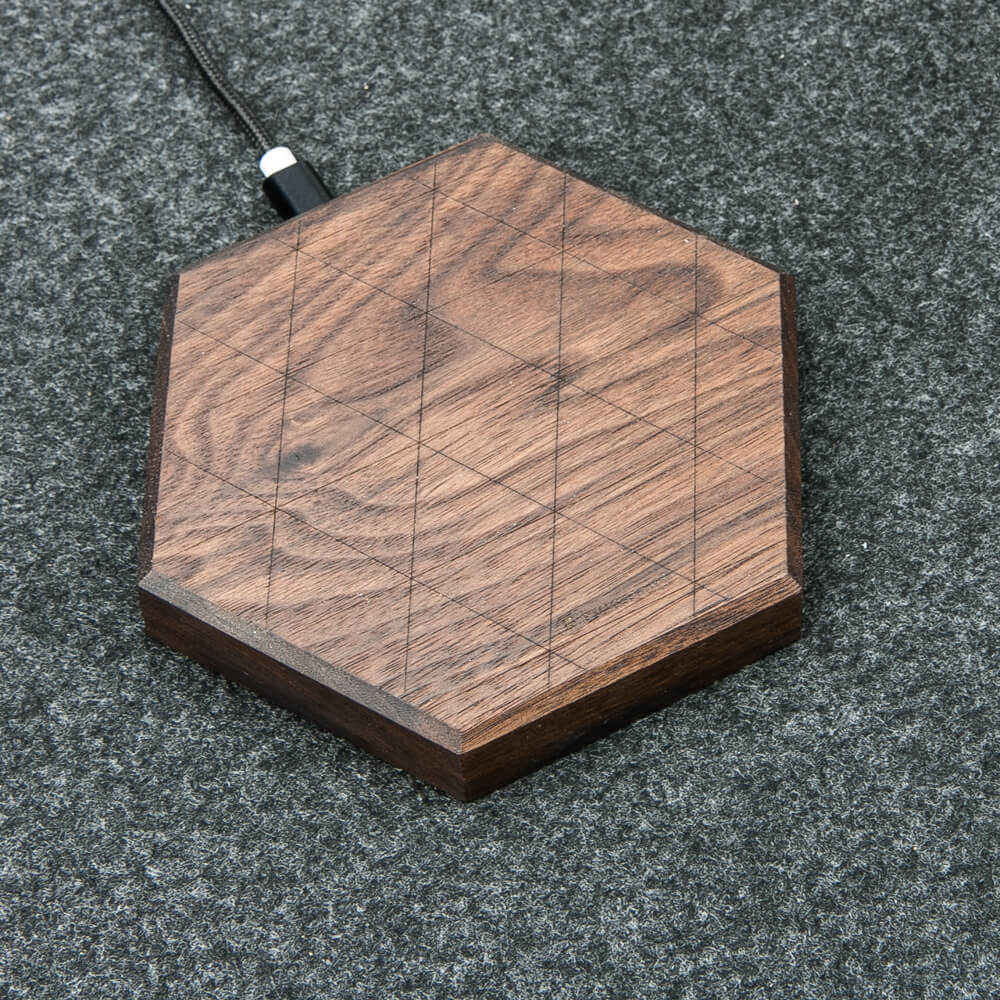 drewniana ładowarka bewood